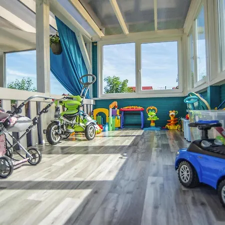 Holiday home Air-conditioned Homes, Summer Pool, Sauna *