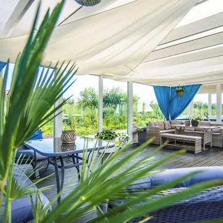 Holiday home Air-conditioned Homes, Summer Pool, Sauna Rewal