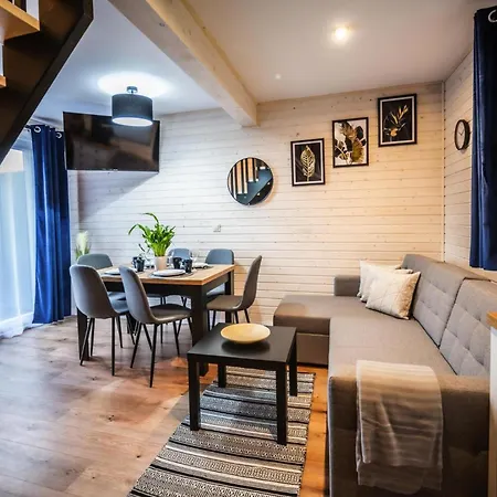 Holiday home Air-conditioned Homes, Summer Pool, Sauna Rewal