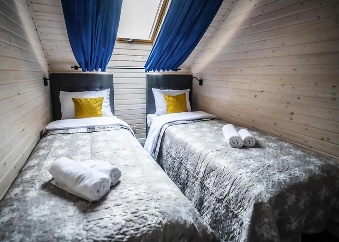 Air-conditioned Homes, Summer Pool, Sauna בית נופש *