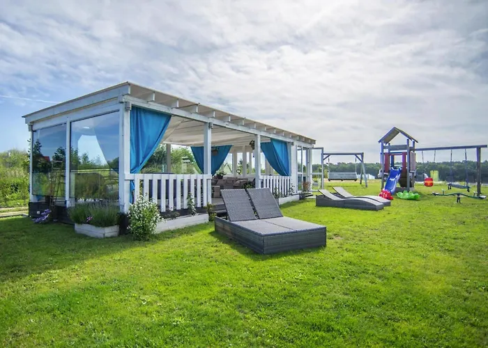 Air-conditioned Homes, Summer Pool, Sauna בית נופש *