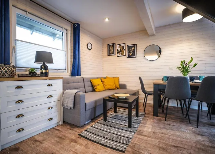 Air-conditioned Homes, Summer Pool, Sauna בית נופש *